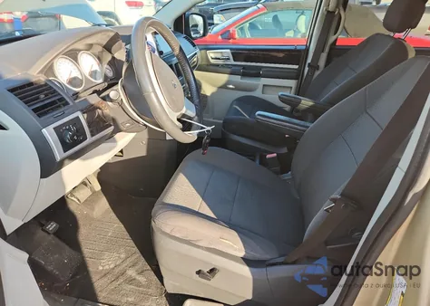 2010 Dodge Grand Caravan Sxt from USA, damaged, VIN 2D4RN5D17AR396267